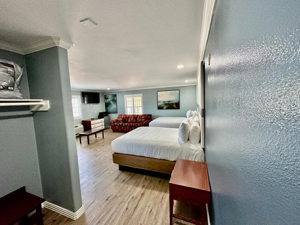 Executive Inn & Suites Magnolia Buitenkant foto